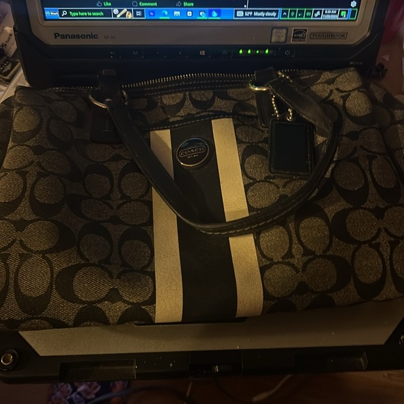 Coach - Picture 2 of 3